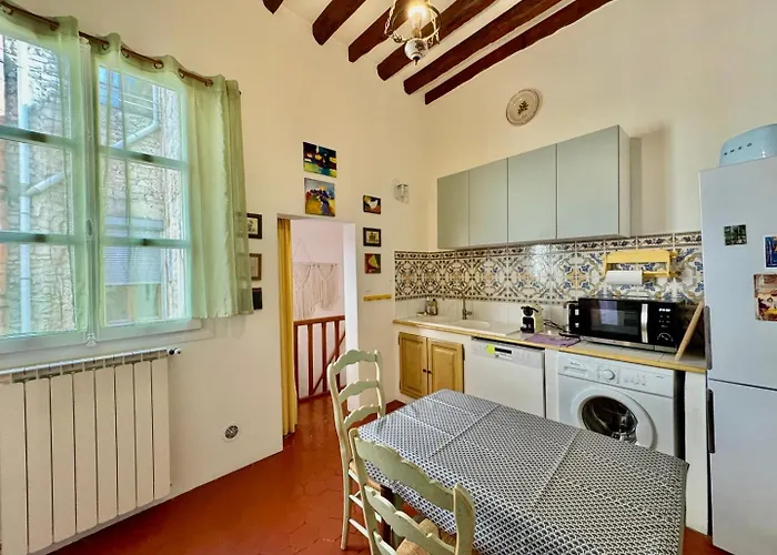 Διαμέρισμα Au Croco Fleuri, 50m Des Arenes, Terrasse